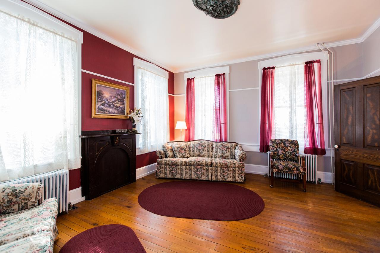 Red Rose Bed & Breakfast Smoketown  Εξωτερικό φωτογραφία